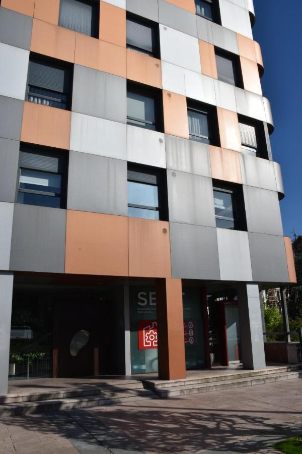 La De La Losa Apartment Oviedo